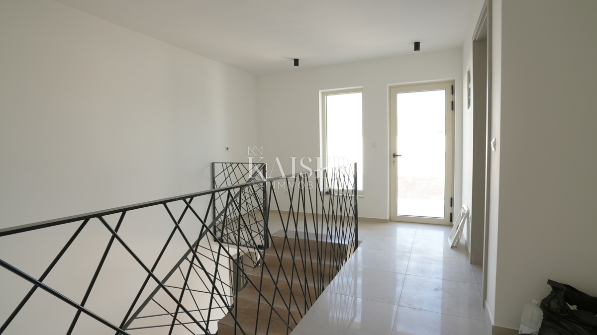 Žaborić, Jasenovo - Lussuosa casa trilocale di 171,15 m² con vista panoramica sul mare
