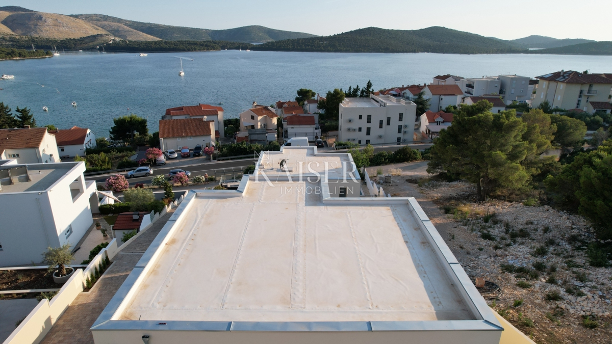 Žaborić, Jasenovo - Lussuosa casa trilocale di 171,15 m² con vista panoramica sul mare