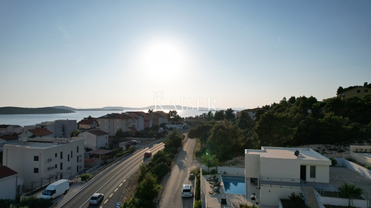 Žaborić, Jasenovo - Lussuosa casa trilocale di 171,15 m² con vista panoramica sul mare