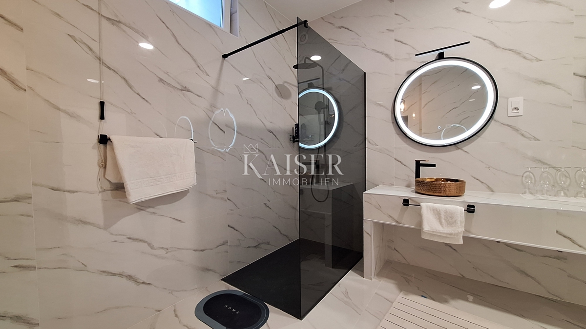 Abbazia, vicino al centro, appartamento 152 m2, piano terra