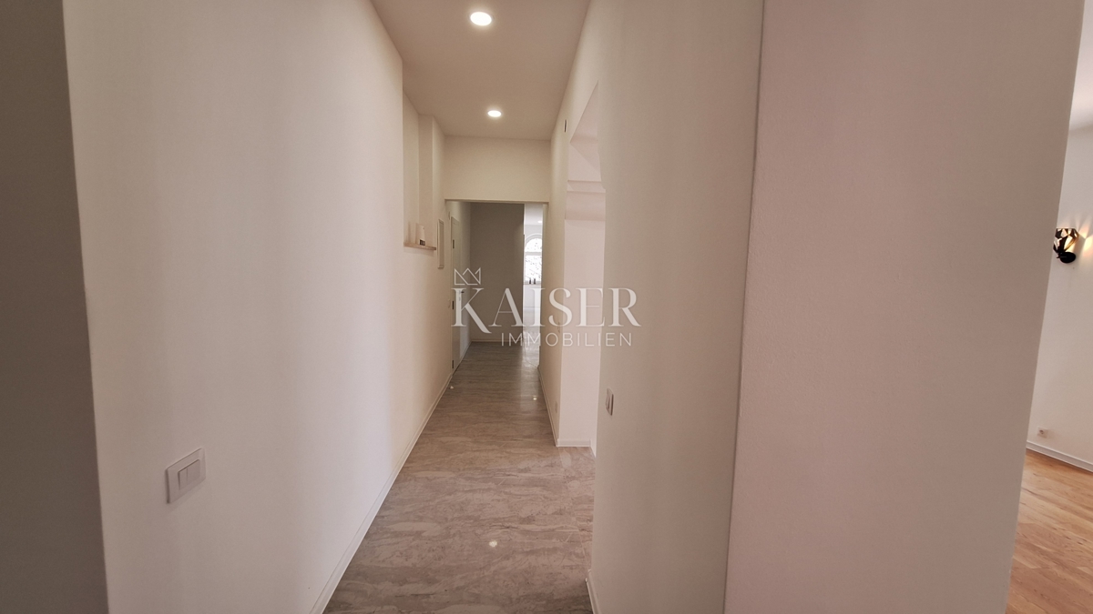 Abbazia, vicino al centro, appartamento 152 m2, piano terra