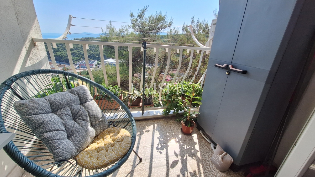 Rijeka, Škurinje, appartamento con due camere da letto con loggia e vista al secondo piano