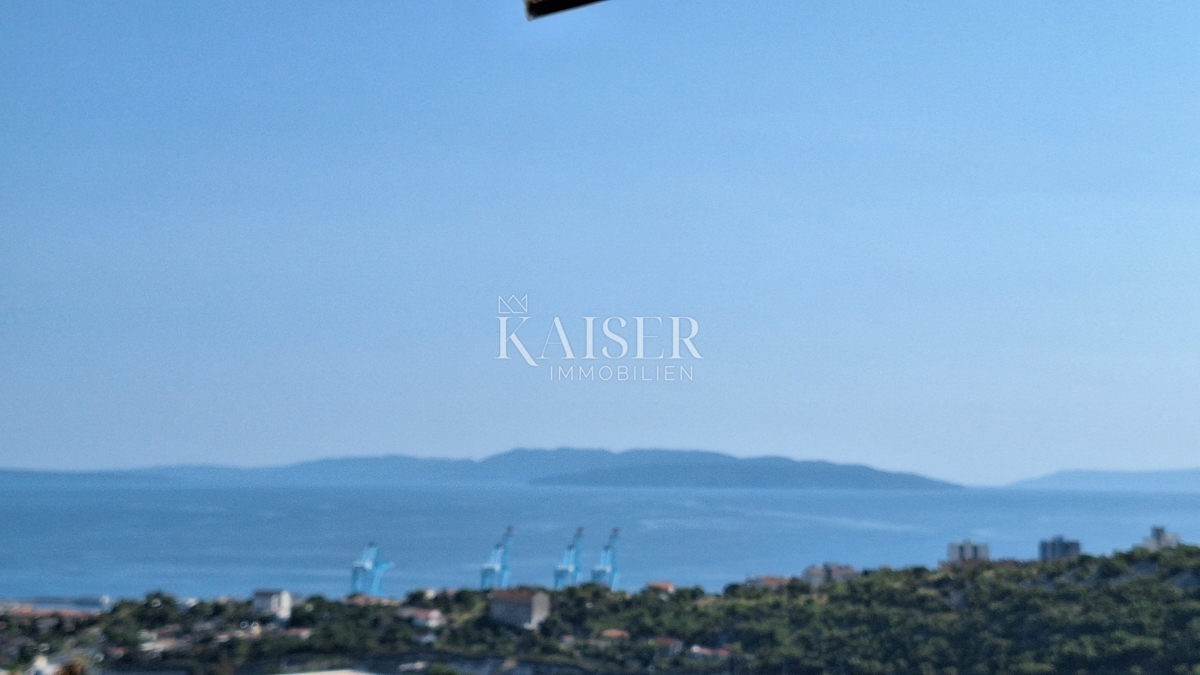 Rijeka, Škurinje, appartamento con due camere da letto con loggia e vista al secondo piano
