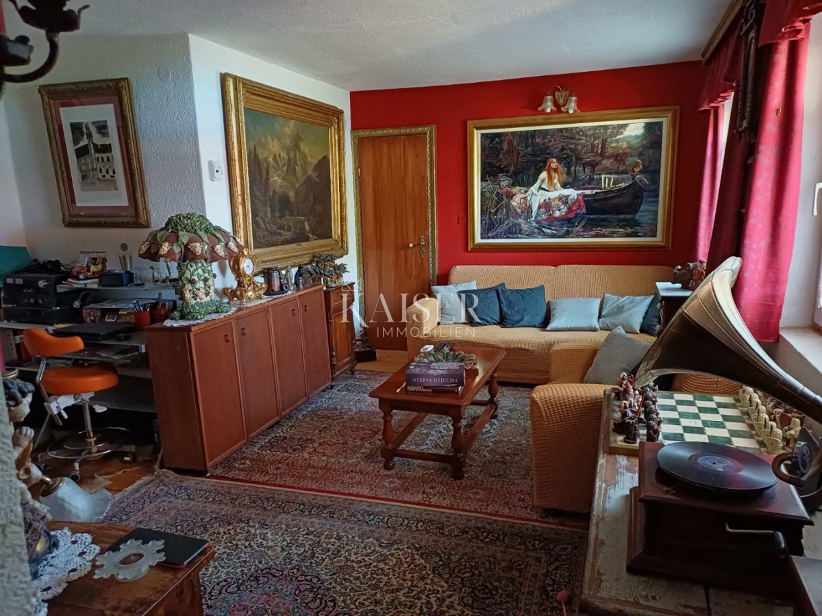 Martinšćica, isola di Cherso, villa mediterranea sulla spiaggia