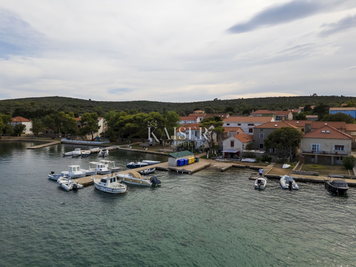 Mali Lošinj, Ilovik - Casa sulla costa