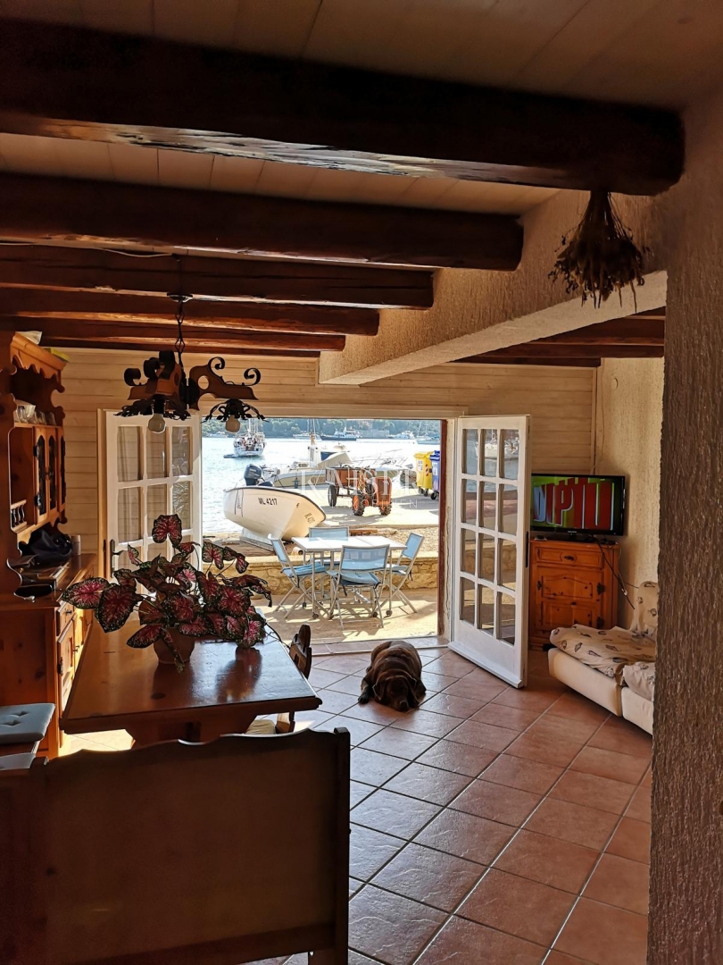 Mali Lošinj, Ilovik - Casa sulla costa