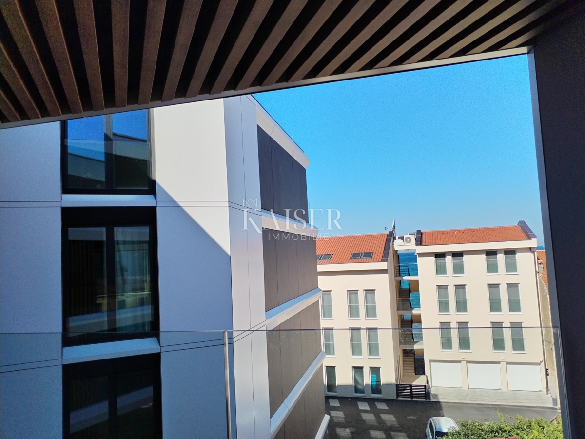 Istria, Umago, appartamento in un nuovo edificio di 80,66 m2 con vista mare