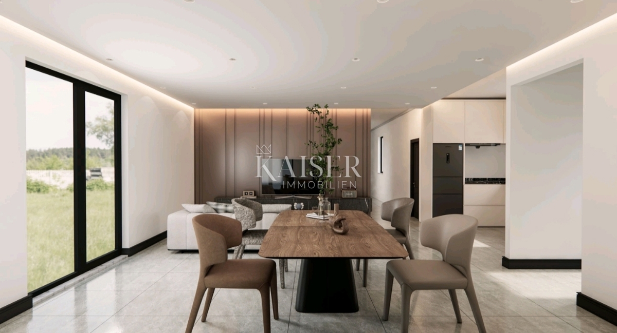 Istria, Parenzo - appartamento al piano terra con tre camere da letto, a 800 m dal mare