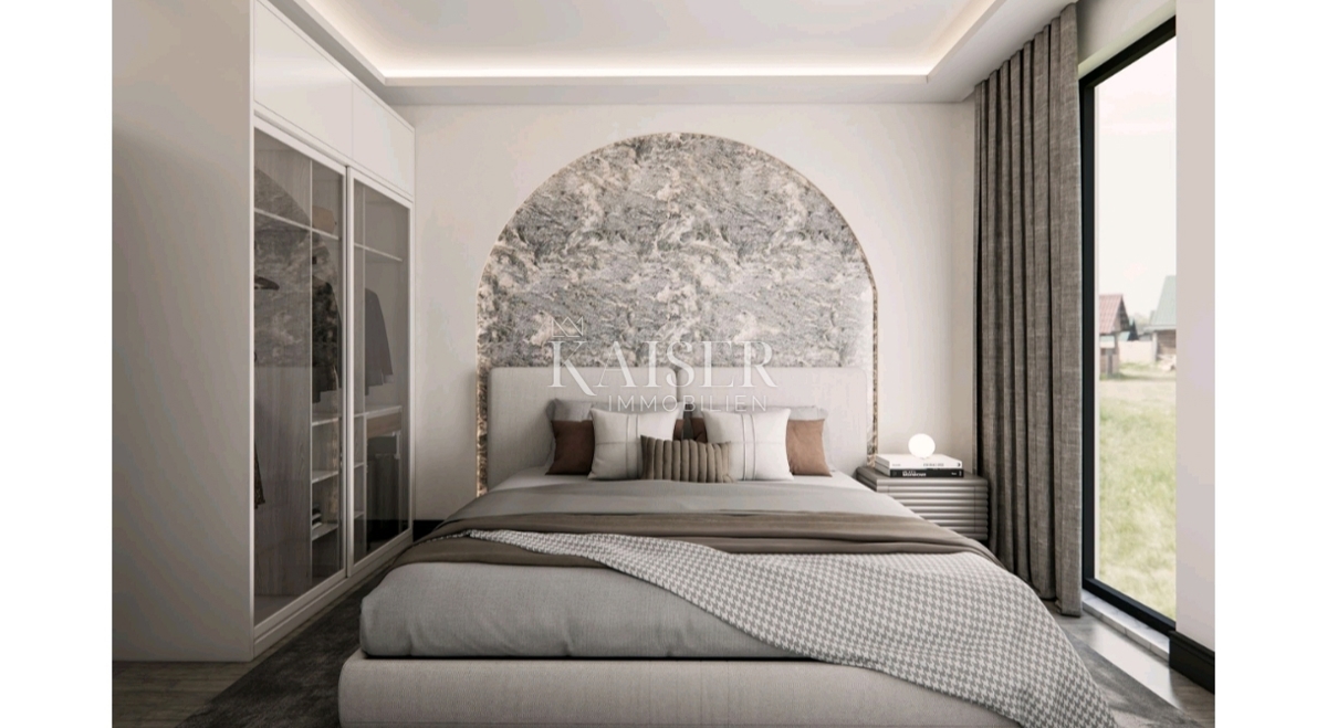 Istria, Parenzo - appartamento al piano terra con tre camere da letto, a 800 m dal mare