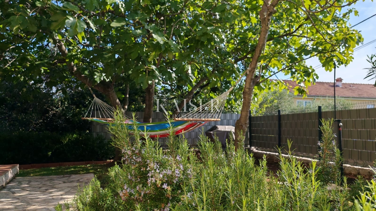 Isola di Krk, Malinska - casa bifamiliare 100m2 con vista mare