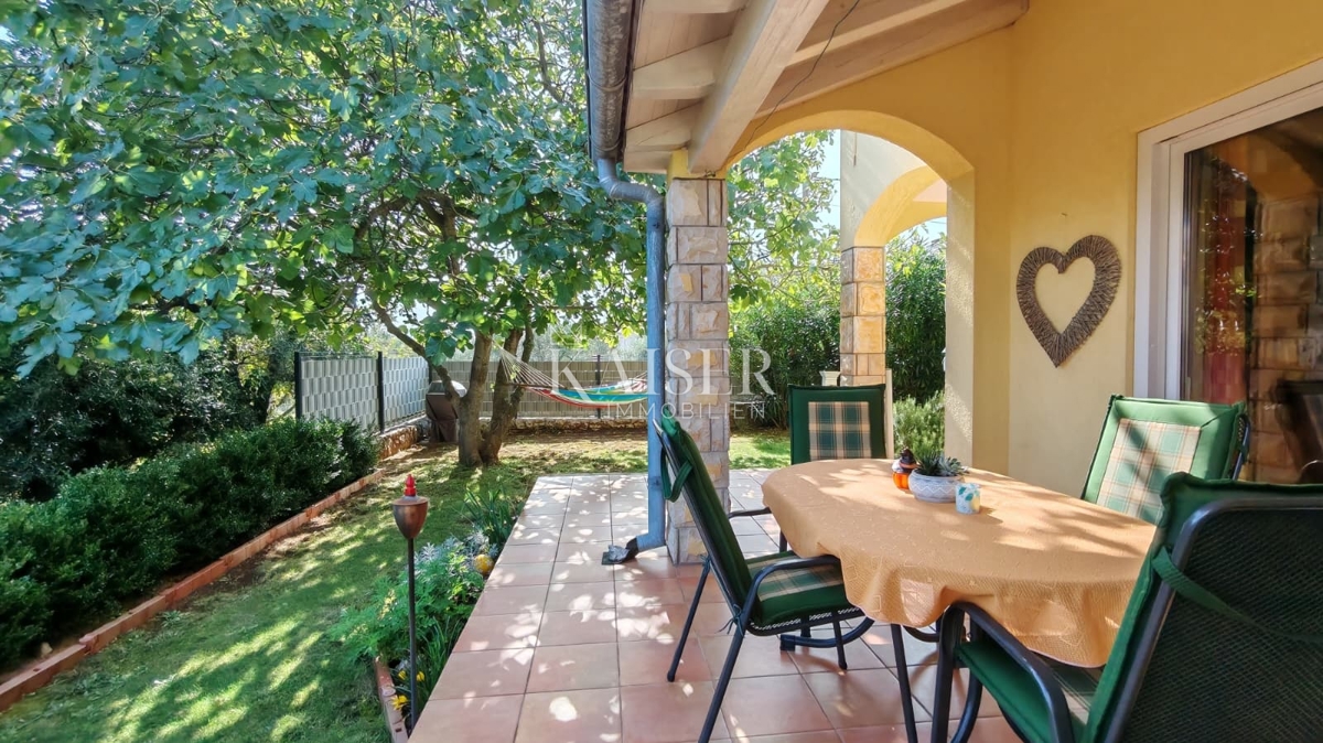 Isola di Krk, Malinska - casa bifamiliare 100m2 con vista mare