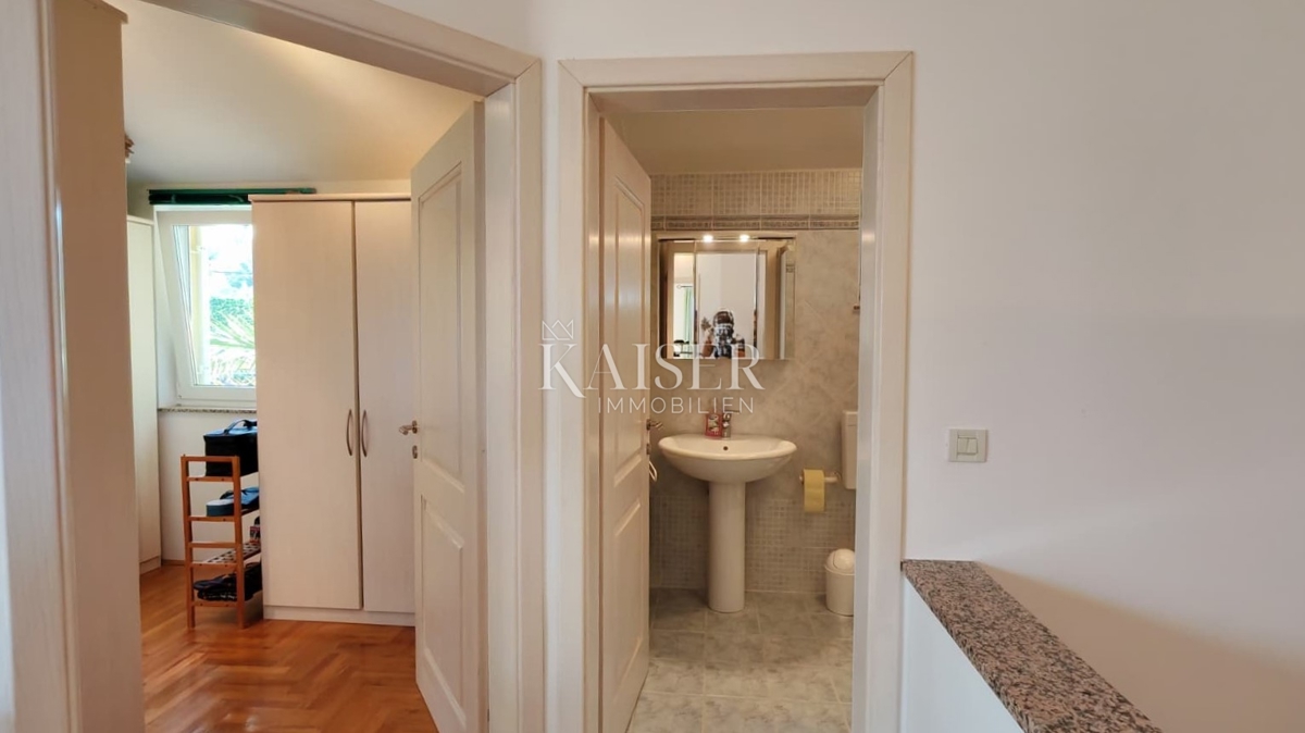 Isola di Krk, Malinska - casa bifamiliare 100m2 con vista mare