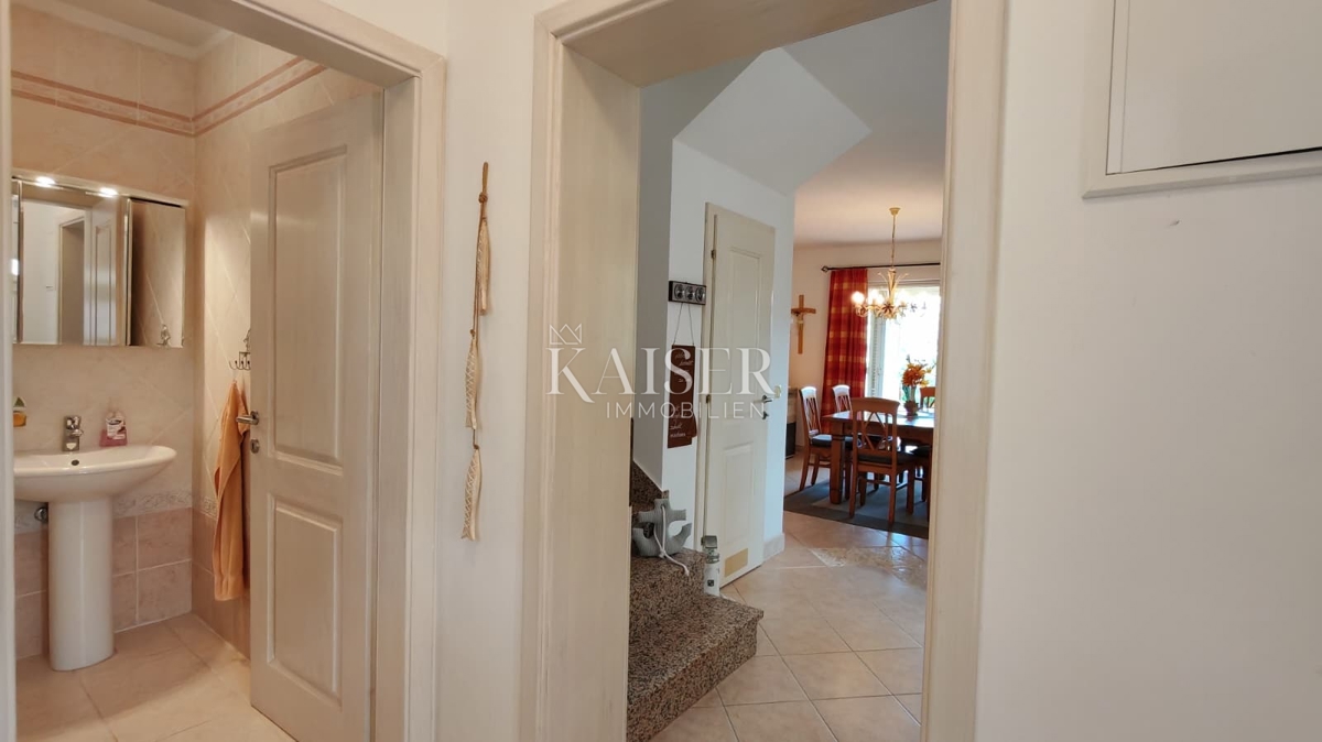 Isola di Krk, Malinska - casa bifamiliare 100m2 con vista mare