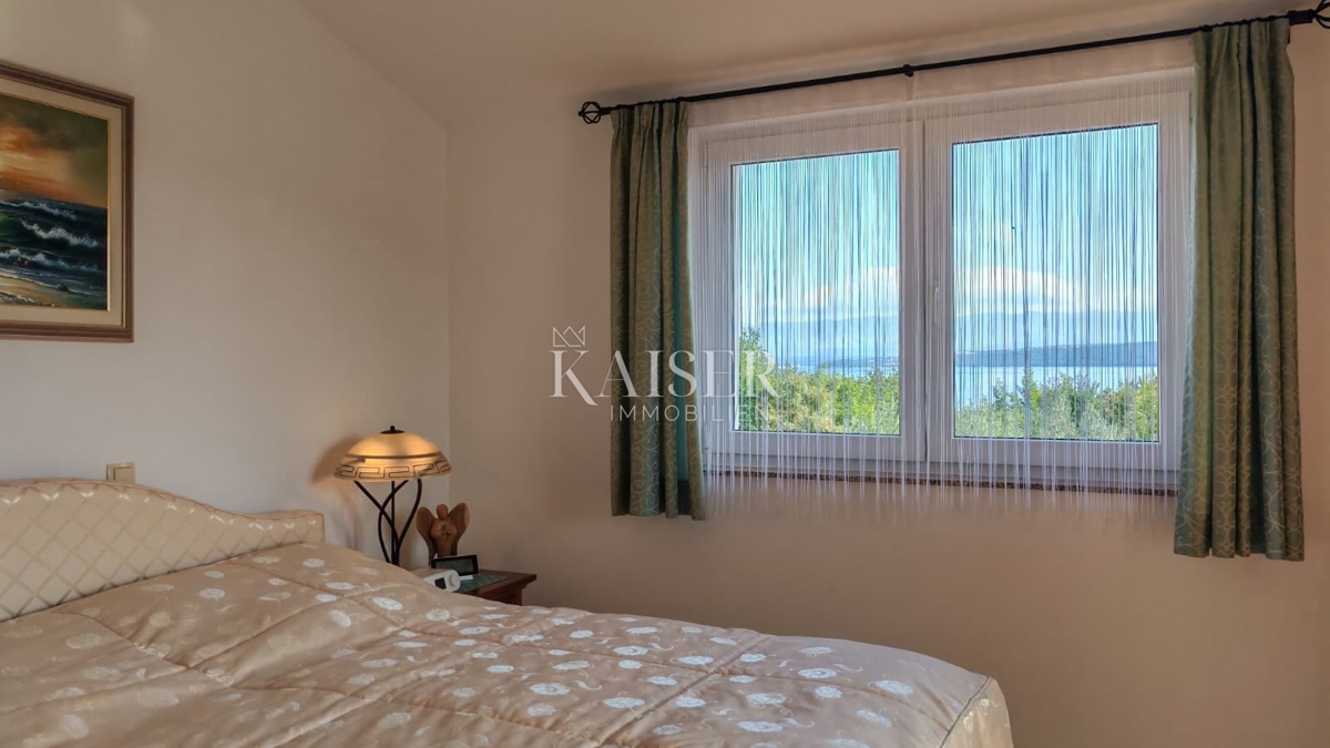 Isola di Krk, Malinska - casa bifamiliare 100m2 con vista mare