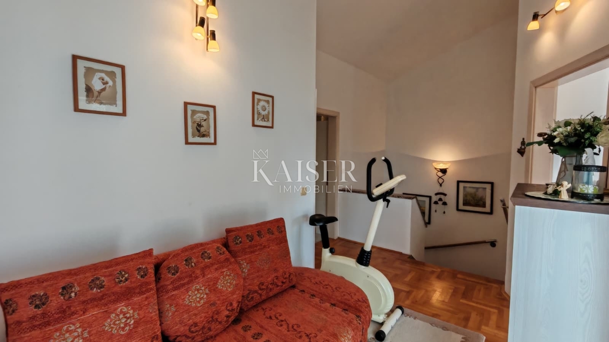 Isola di Krk, Malinska - casa bifamiliare 100m2 con vista mare