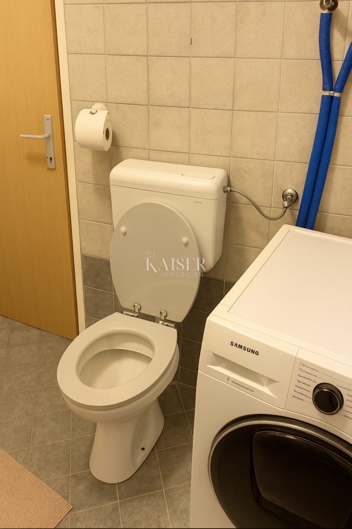 ZaraSpazioso appartamento con tre camere da letto 94,6 m² - Smiljevac, pronto per essere abitato immediatamente (possibilità di permuta)