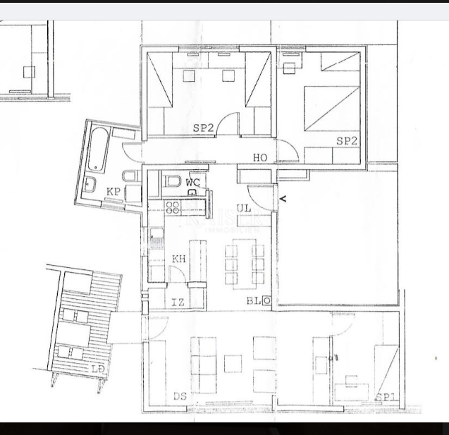 ZaraSpazioso appartamento con tre camere da letto 94,6 m² - Smiljevac, pronto per essere abitato immediatamente (possibilità di permuta)
