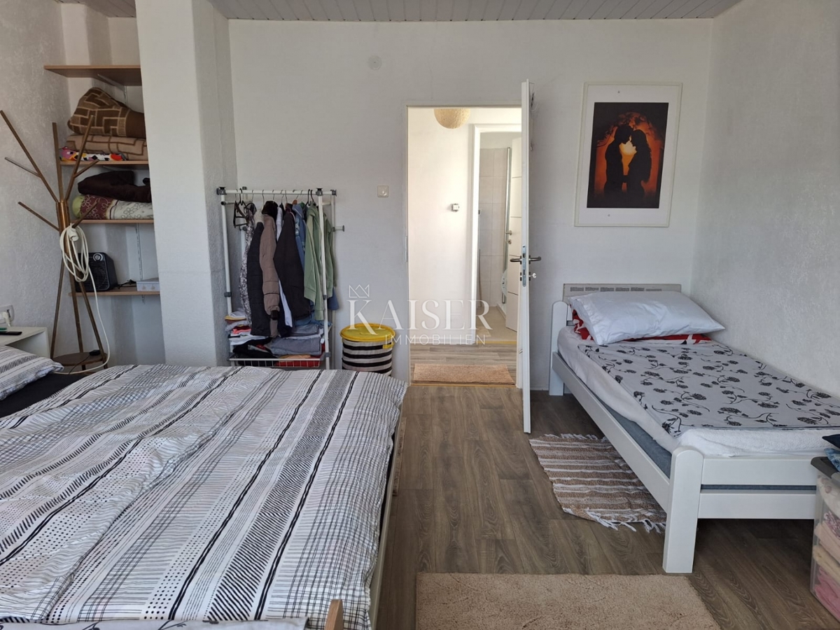 Vrbovsko - casa indipendente con giardino, recentemente ristrutturata
