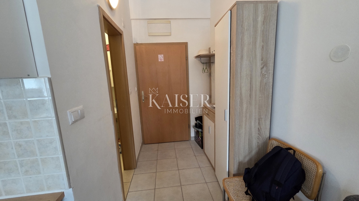 Novi Vinodolski - appartamento, monolocale con camera separata e vista mare