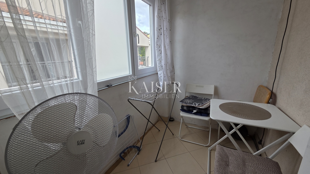 Novi Vinodolski - appartamento, monolocale con camera separata e vista mare