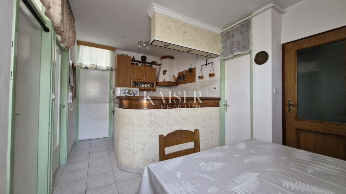 Istria, appartamento con tre camere da letto 