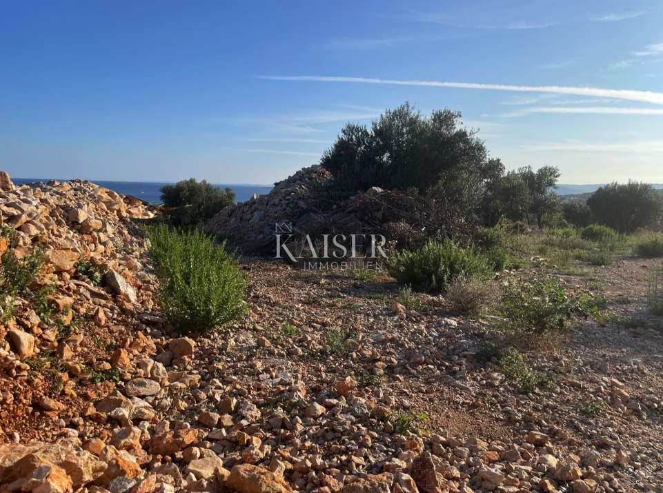 Isola di Krk, Krk, terreno edificabile con vista