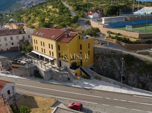 Hotel di lusso di nuova costruzione con ristorante, in posizione privilegiata sul mare, Senj