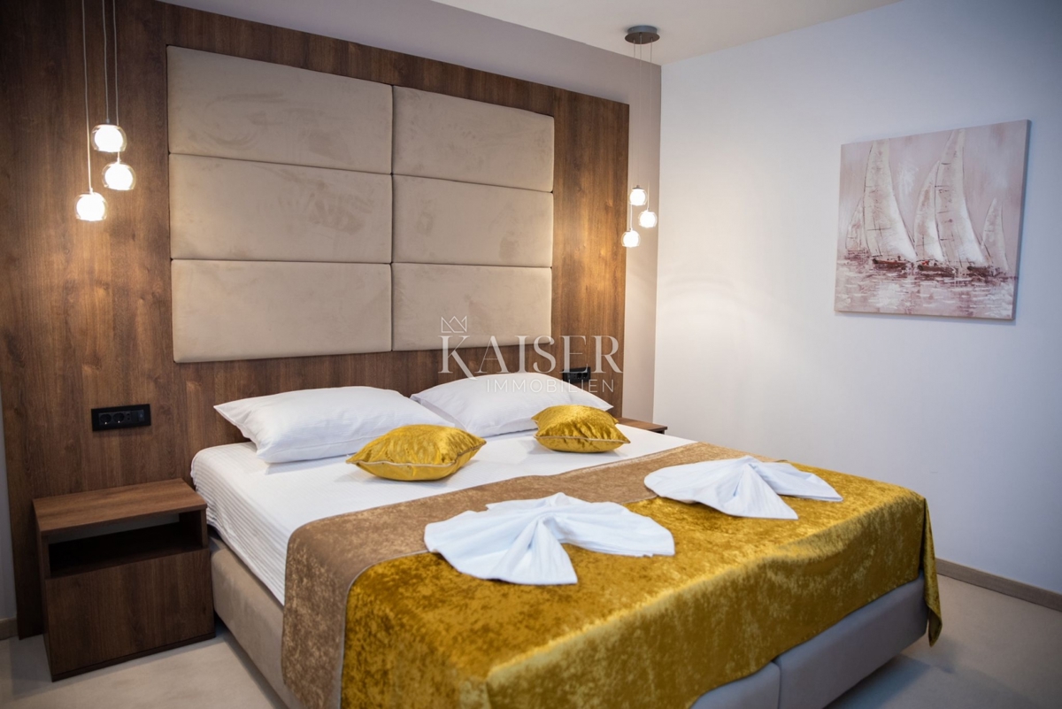 Hotel di lusso di nuova costruzione con ristorante, in posizione privilegiata sul mare, Senj