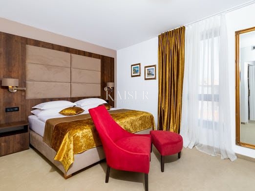 Hotel di lusso di nuova costruzione con ristorante, in posizione privilegiata sul mare, Senj