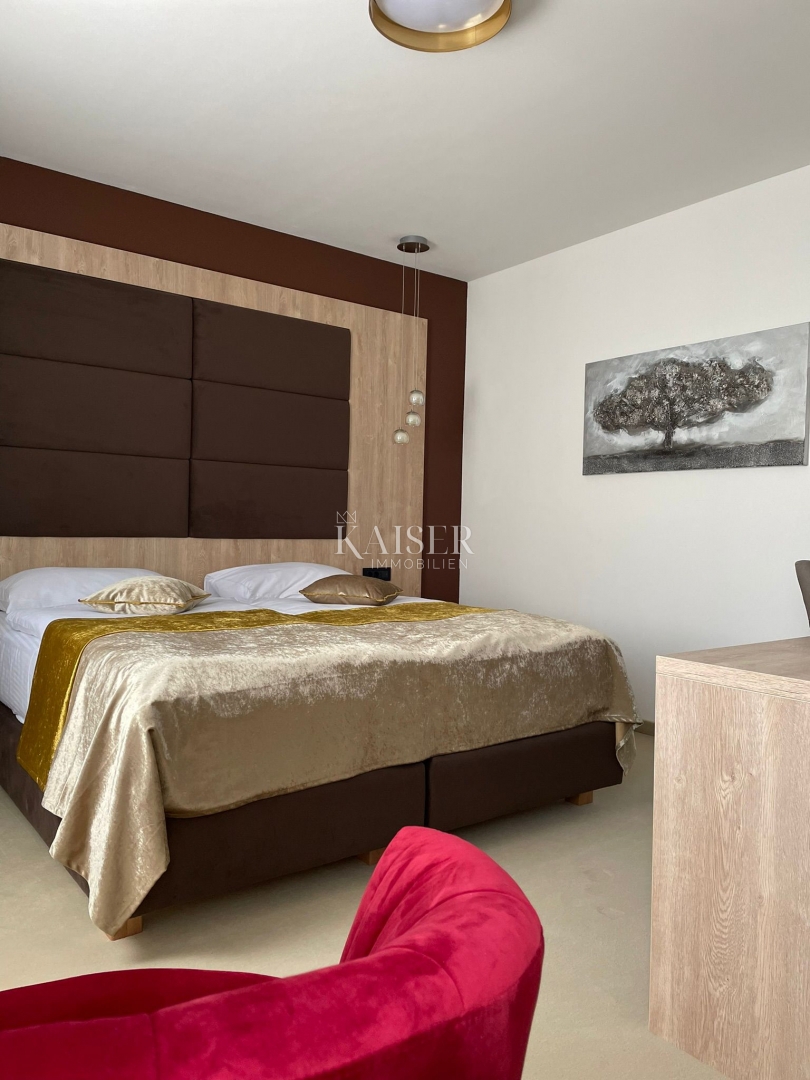 Hotel di lusso di nuova costruzione con ristorante, in posizione privilegiata sul mare, Senj