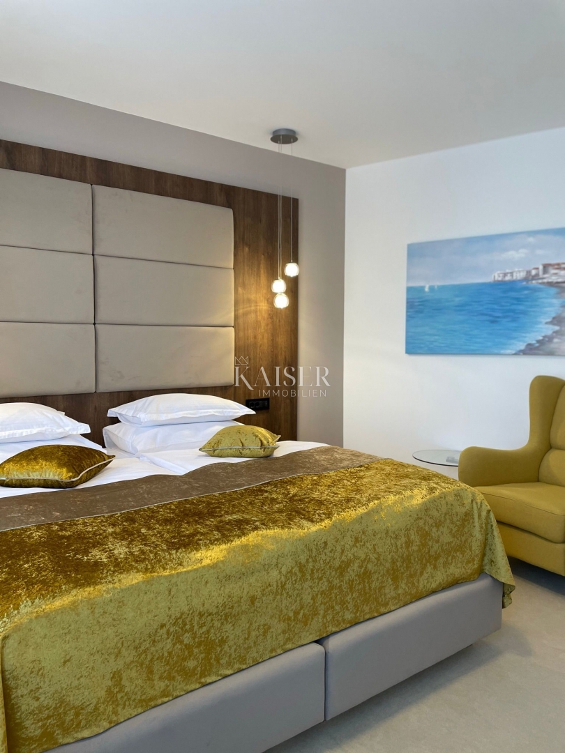 Hotel di lusso di nuova costruzione con ristorante, in posizione privilegiata sul mare, Senj