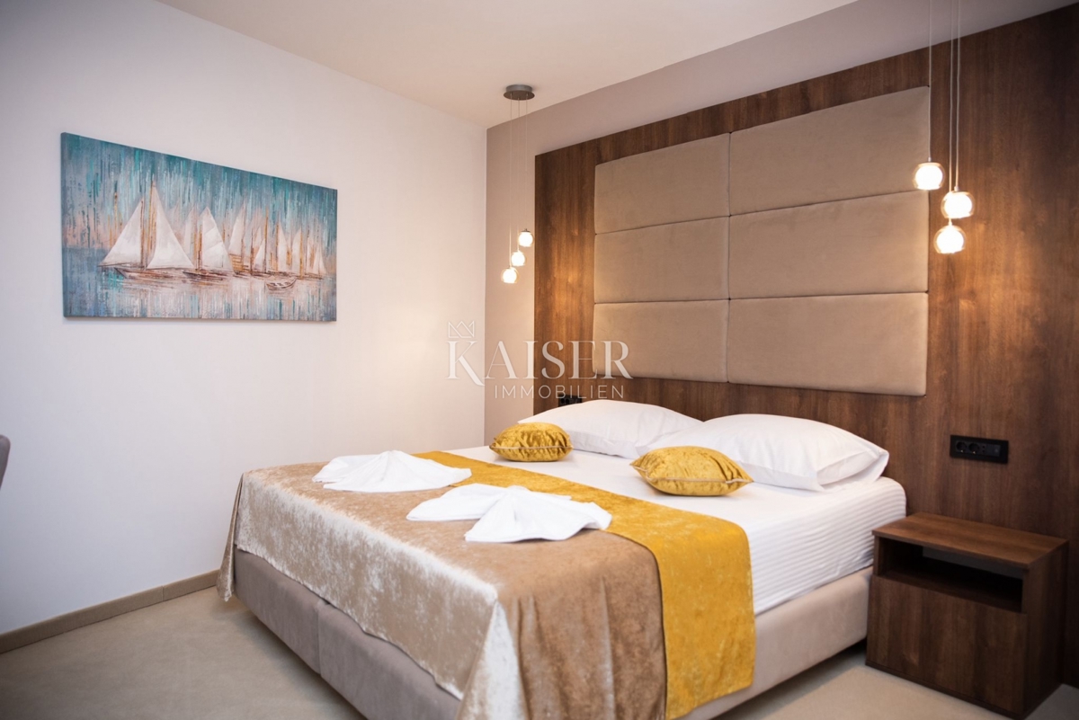 Hotel di lusso di nuova costruzione con ristorante, in posizione privilegiata sul mare, Senj