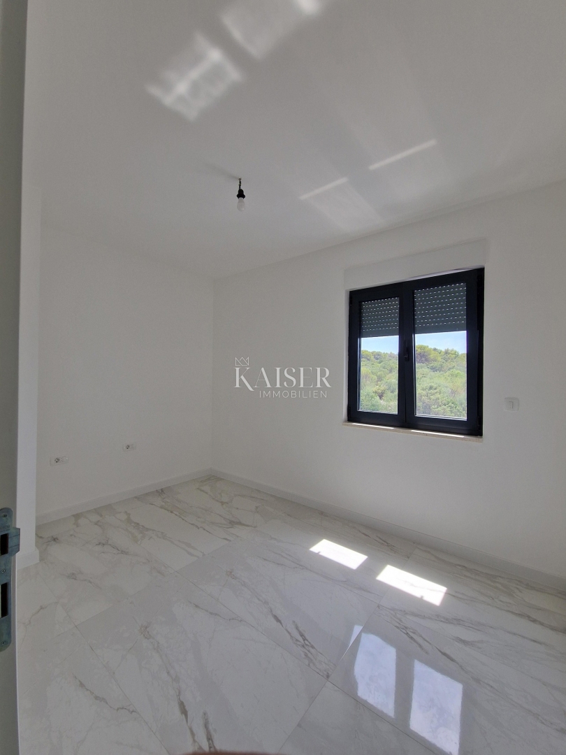 Čiovo, attico di lusso con terrazza sul tetto e vista panoramica sul mare