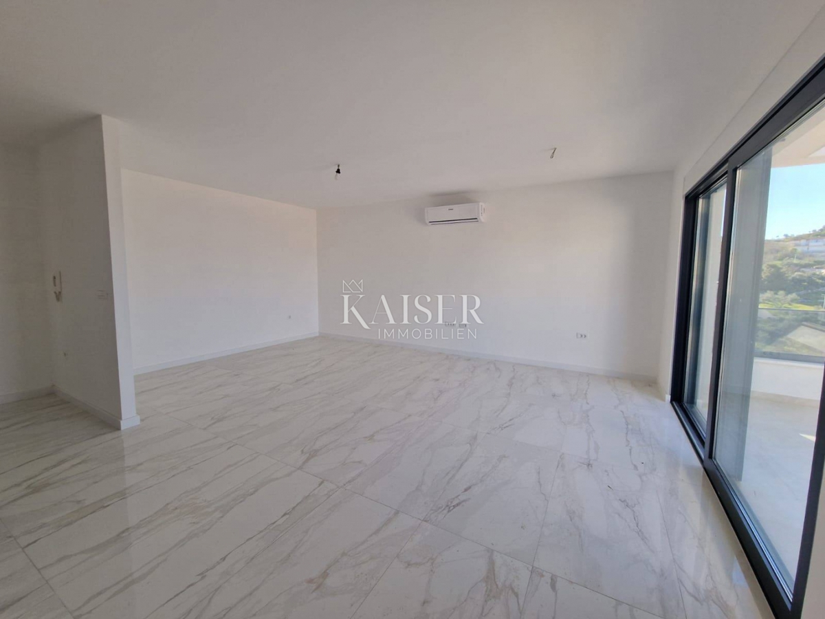 Čiovo, attico di lusso con terrazza sul tetto e vista panoramica sul mare