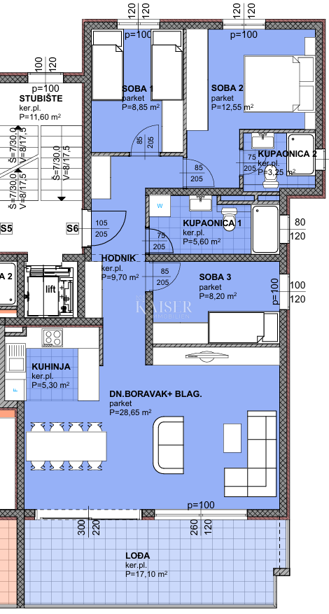 Makarska - Spazioso appartamento con tre camere da letto e grande loggia in un nuovo edificio a 800 metri dal mare