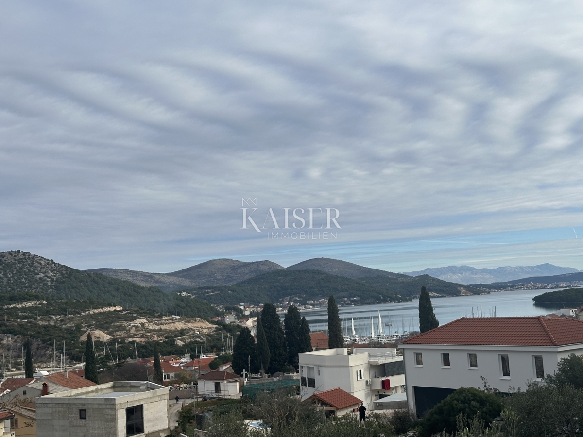 Trogir, Marina - Casa 80 m2 con piscina e vista mare
