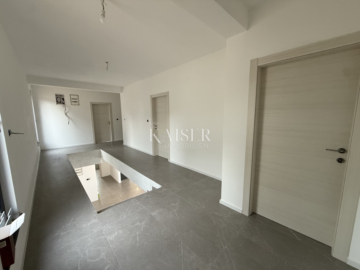 Crikvenica, villa di lusso con piscina e vista mare