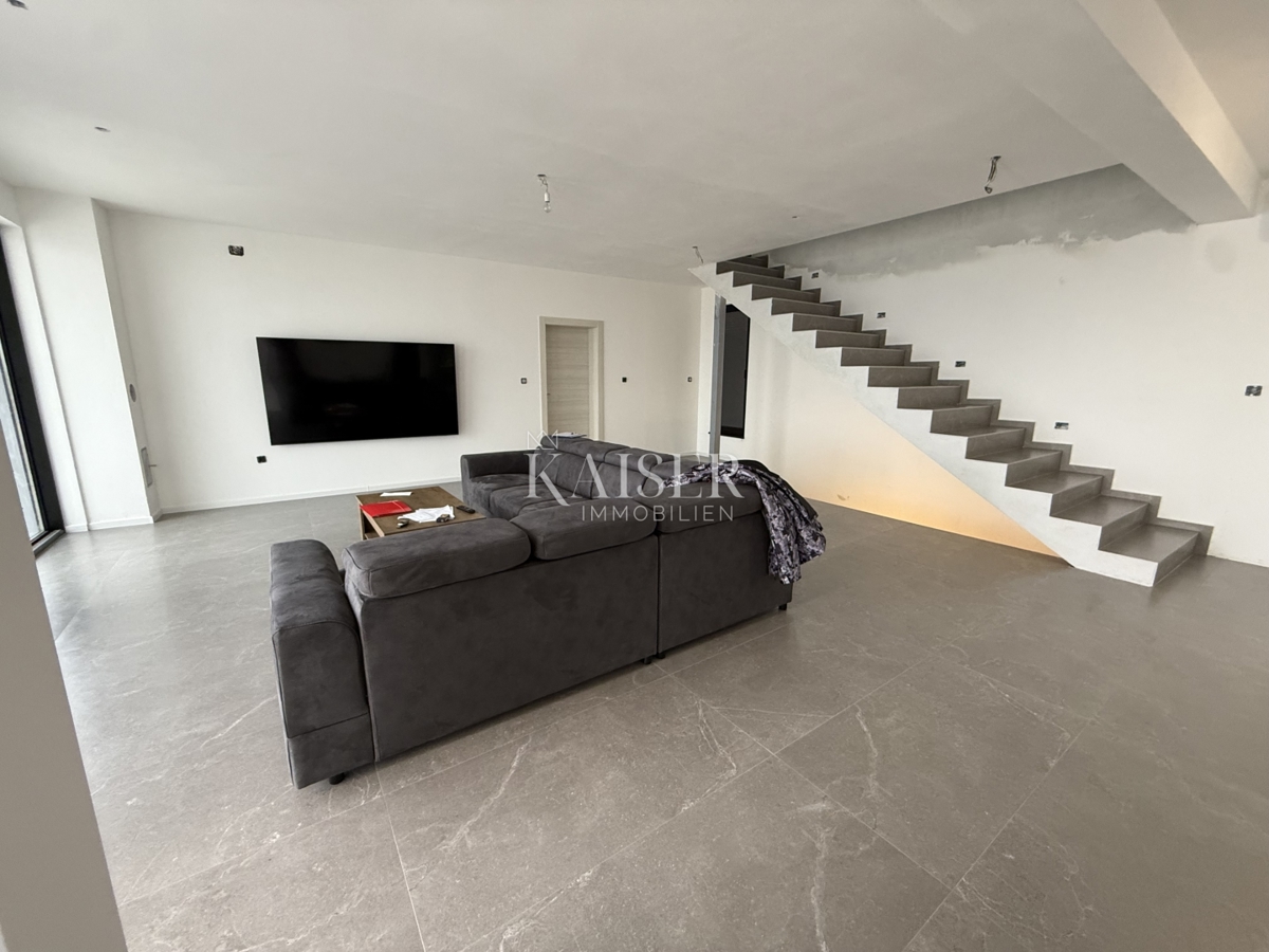 Crikvenica, villa di lusso con piscina e vista mare