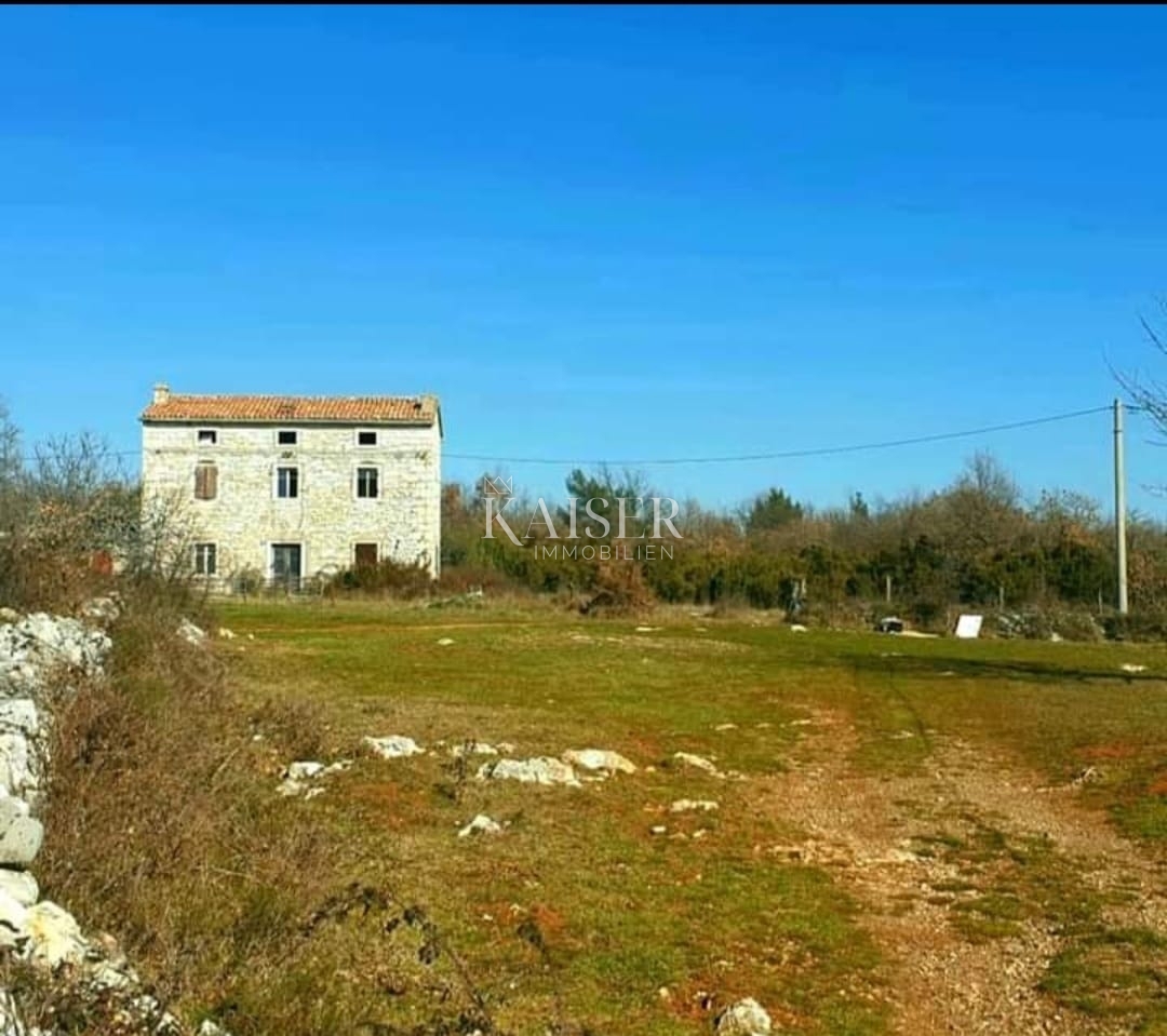 Istria, Krnica - autentica fattoria istriana 7000m2