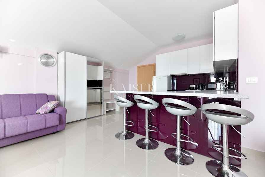 Zara, Vir - bella casa di famiglia 331m2 - 890.000 euro a 300 m dalla spiaggia