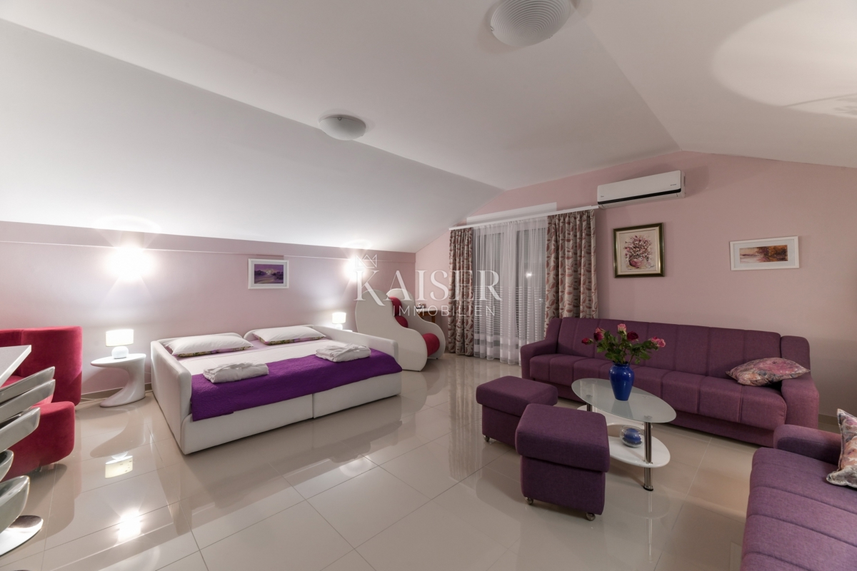 Zara, Vir - bella casa di famiglia 331m2 - 890.000 euro a 300 m dalla spiaggia