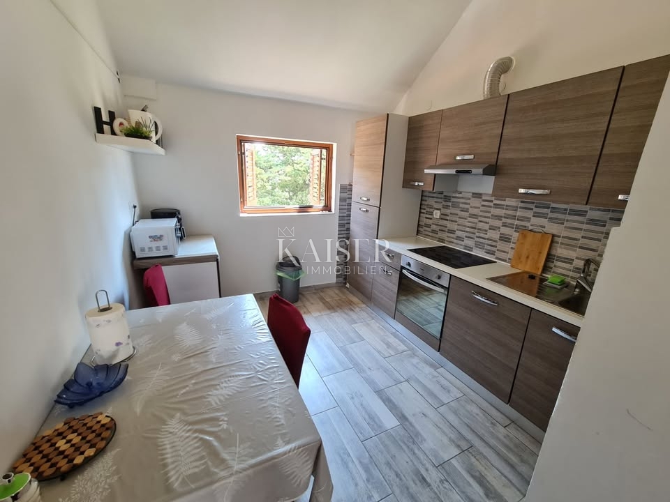 Zara - Casa Sabunike con 6 appartamenti 233 m2