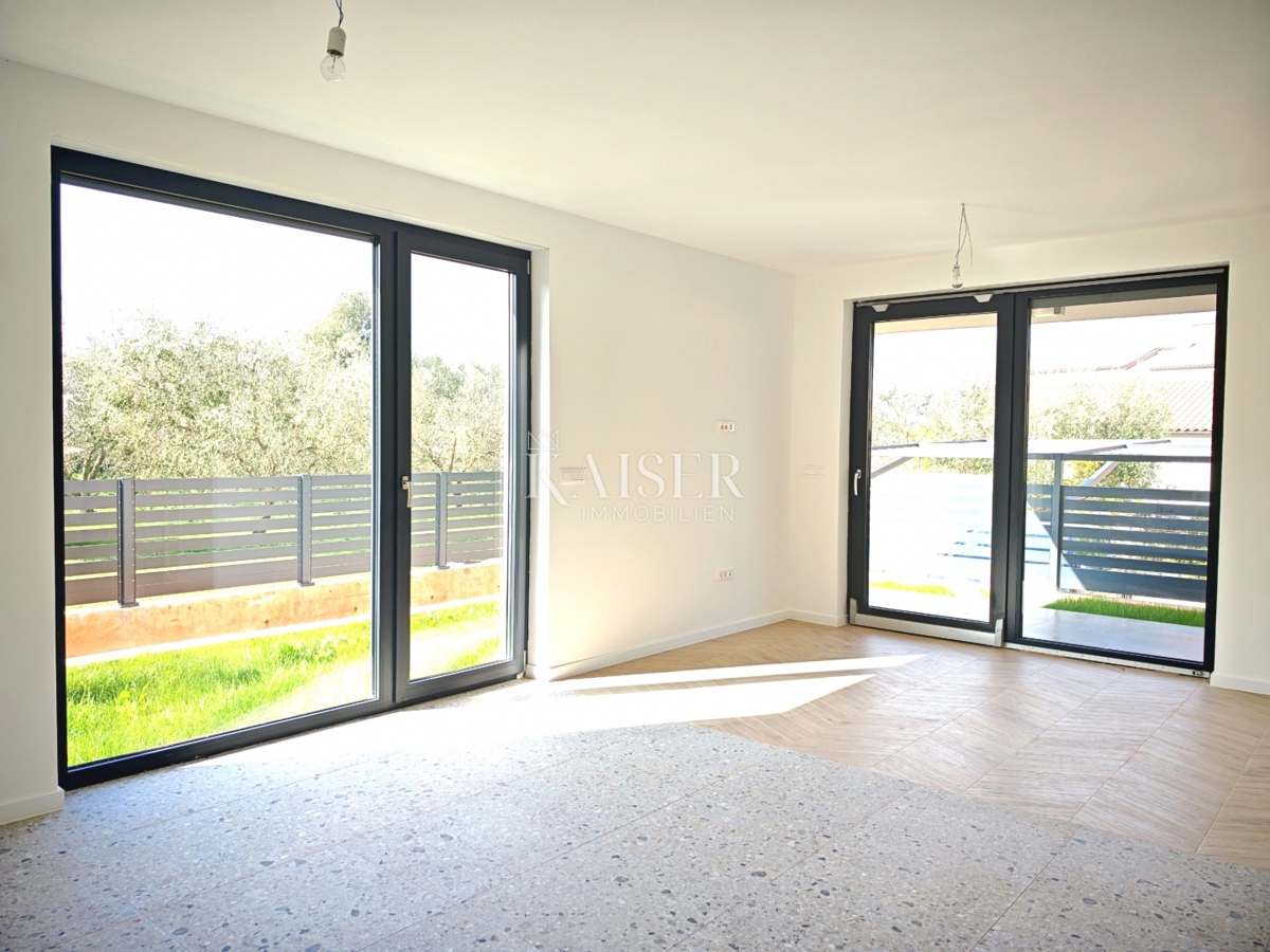 Istria, Banjole - Appartamento di 50 m2 in un nuovo edificio con giardino e parcheggio