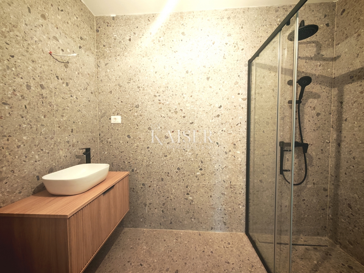 Istria, Banjole - Appartamento di 50 m2 in un nuovo edificio con giardino e parcheggio