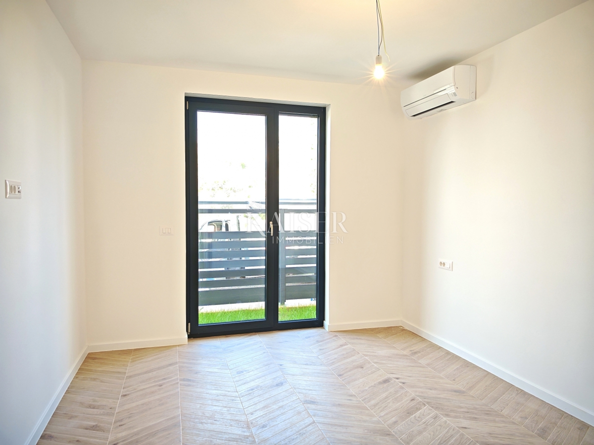 Istria, Banjole - Appartamento di 50 m2 in un nuovo edificio con giardino e parcheggio