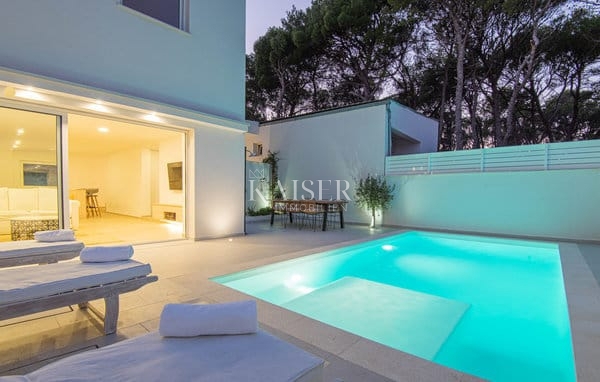 Villa Zablaće, Šibenik - Okolica, 470m2