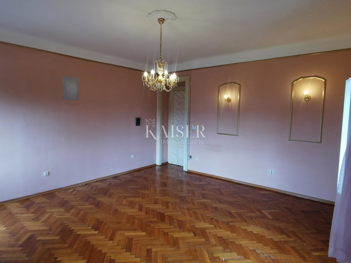 Rijeka, Centro - appartamento 114 m2, vicino al Korzo