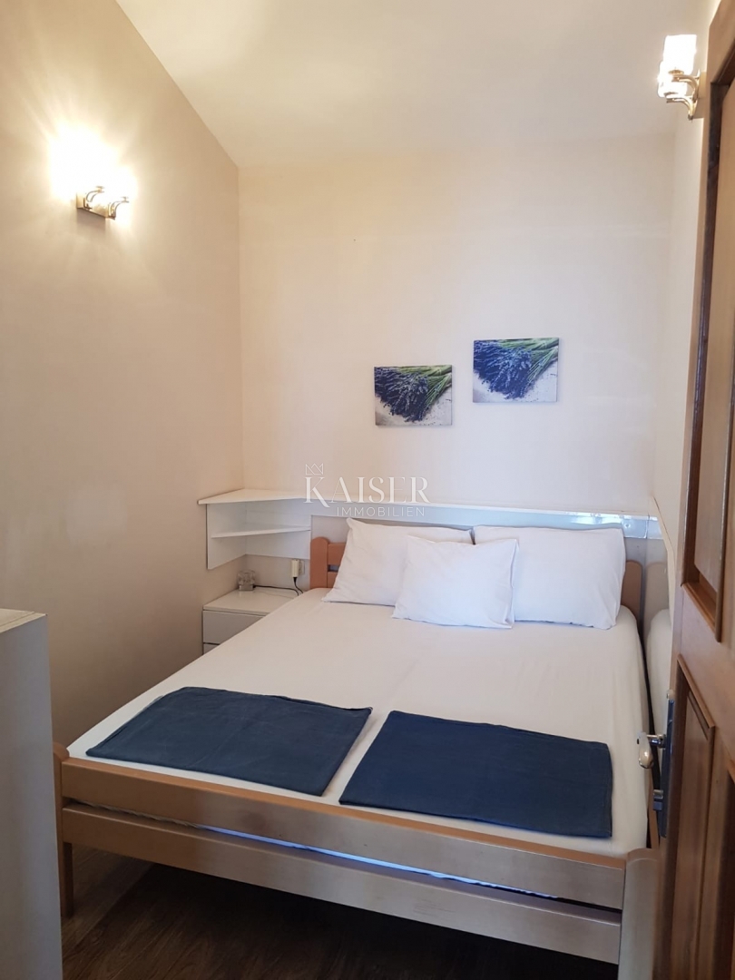 Otoki Pašman, Dobropoljana: Casa bifamiliare 1a fila dal mare