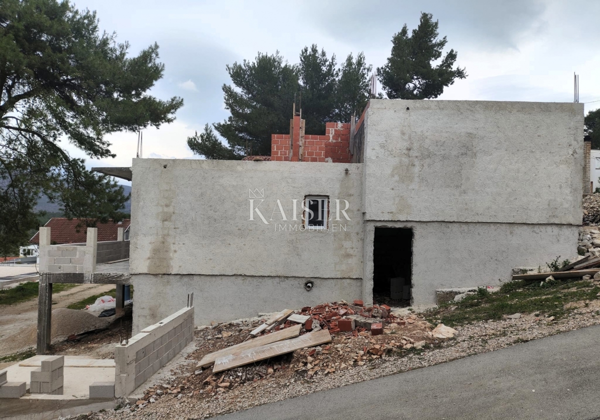 Zadar - Donji Karin, casa di 232 m2 a 150 m dal mare