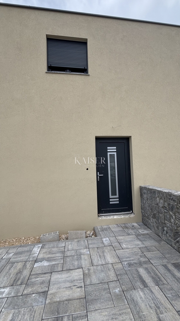 Zadar, Privlaka - nuova casa con giardino, a 600 m dal mare